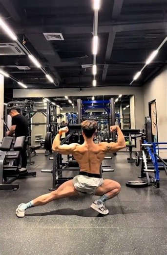 学生专门从桂林过来线下，学造型一节课效果丝滑小连招健身训练成果展示健身造型教学古典健体叫我小明
