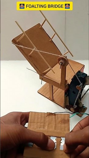 "I built an Electronic Floating Bridge from dc motor⚙️🌊 #Shorts #DIY #TechProject"