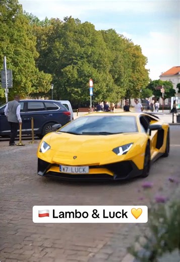 🇵🇱 Beautiful Lambo in Warsaw streets 💛 #lambo #sv #lamboaventador #cars #poland #warsaw# #warsawcars