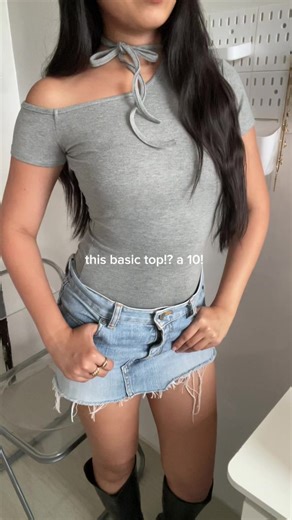 Stylish Basic Tops for Effortless Outfits