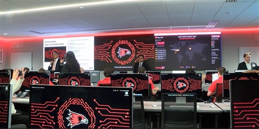 SEMO holds ribbon cutting ceremony for new cyber command center