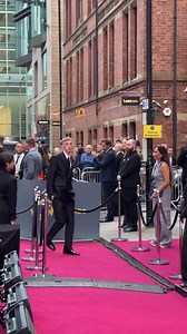 21K views · 484 reactions | AMASHUSHO  Cole Palmer ubwo yatambukaga kuri Tapi ageze kuri Chelsea Opera Hub ahabereye ibihembo bya PFA #umunsinews #elclassicobeach #agezweho | Umunsi.com | Facebook