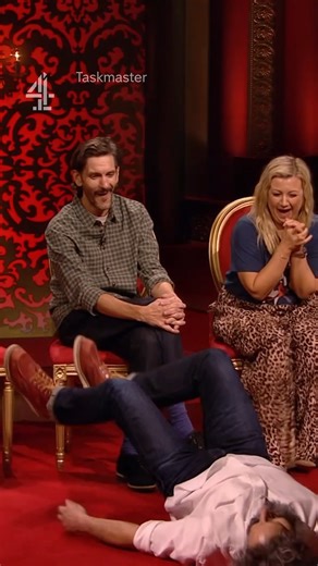 Jason Mantzoukas finds a loophole in the task #Taskmaster | Channel 4