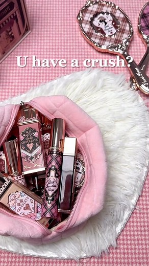 Meet Flower Knows: A Look Into Her Favorite Products and Crush