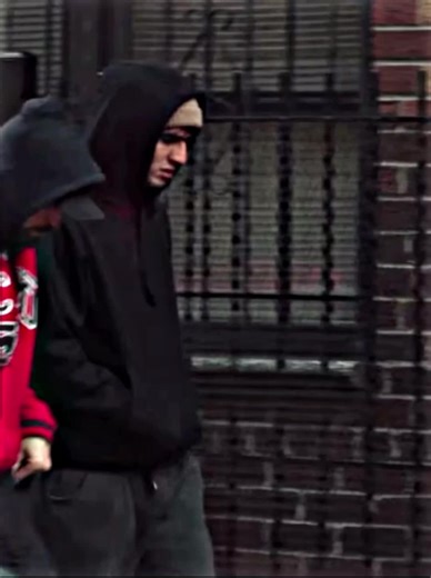 Robert Pattinson's Good Time Movie Review and Actor Analysis