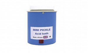 A Guide To Jewellery Pickling | The Bench