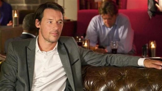 Qui est Stéphane Brel, le petit-fils de Jacques Brel qui intègre le casting d’une célèbre série française?