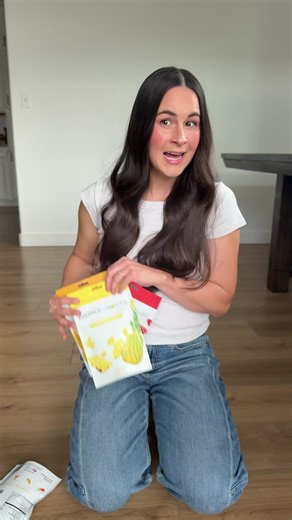 Taste every flavor of nature. The Balance of Nature Freeze-Dried Fruit Snacks Bundle includes bananas, mangos, pineapples, and strawberries—each made from 100% real fruit with no additives and 0 grams of added sugar. This four-flavor pack offers variety, nutrition, and convenience for the whole family. Gluten-Free • Vegan • Kosher Certified Excellent source of Vitamin C and natural fruit fiber Perfect for home, office or healthy on-the-go snacking Just real fruit — freeze-dried for a light, sati