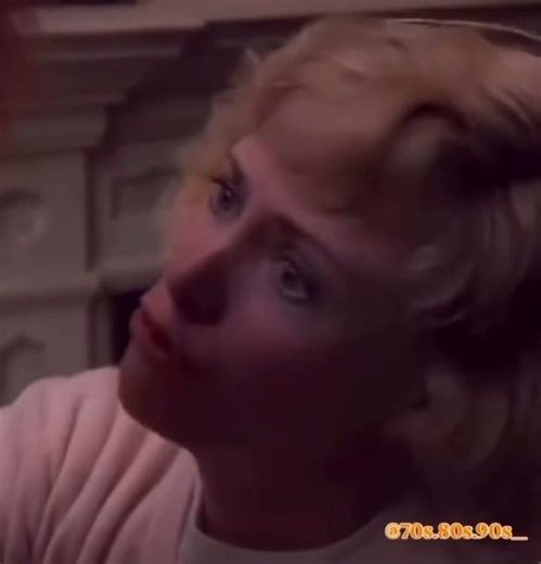 Chuck ain’t have to crash out on her like that 🤣🤣🤣🤣🤣🤣🤣🤣 #chucky #childsplay #funny #crashout #explorepage✨