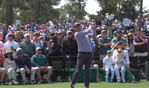 Justin Thomas Makes Incredible Hole-In-One At Masters Par-3 Contest