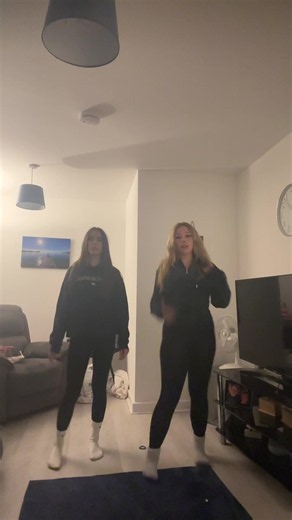 Easy Two Person Dance for Twins to Learn | Fun Choreography