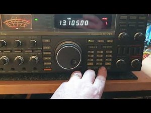 Icom IC765 heading off to a great mate, just a quick look at how good these old radios really are...