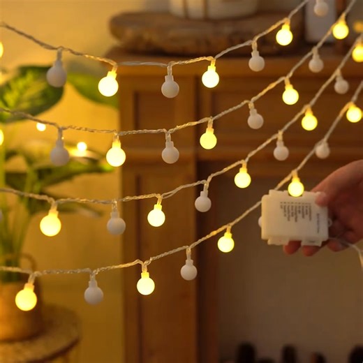 115 reactions · 8 comments | ✨ Ilumina tu Navidad con estilo  Dale un toque mágico a tu hogar con las luces LED blancas y a colores decorativas Whitehome  Disponibles en:  1xQ99 o 2xQ179 (100 luces / 10 metros)  ¡Envío a solo Q35! Perfectas para balcones, salas, jardines o eventos ✨  Escríbenos y lleva la tuya hoy mismo. | TecnoWhite | Facebook