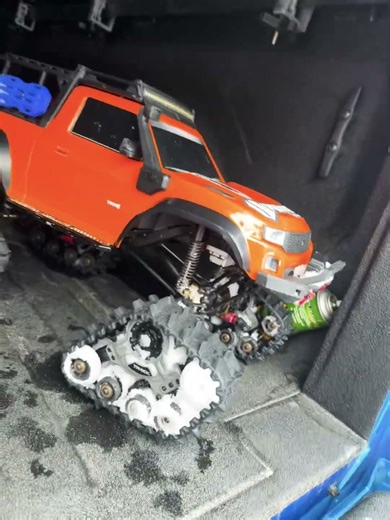 Snow fun with the rc cars