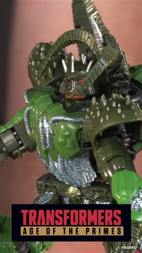 Seven new figures. One epic new chapter. 🔗 go.hasb.ro/ShopTF Get a fast, in-hand look at the latest Transformers: Age of the Primes wave, featuring all seven newly revealed figures — from the legendary Thirteen Primes to classic Autobots fans know and love. This montage highlights sculpt, scale, articulation, and accessories across the entire wave, straight from the Hasbro team. Every figure shown is available to pre-order now on #HasbroPulse. If you collect Transformers, this is a wave you don