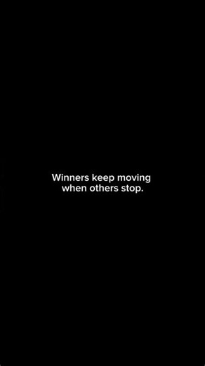 Winners keep moving while others quit. Greatness starts with one decision. 🔥 #Motivation #Discipline