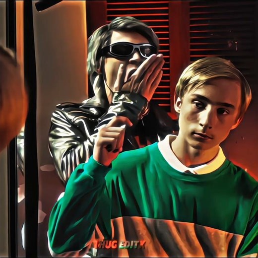 Mystique and Quicksilver hostage, Apocalypse tightens his control #shorts #quicksilver