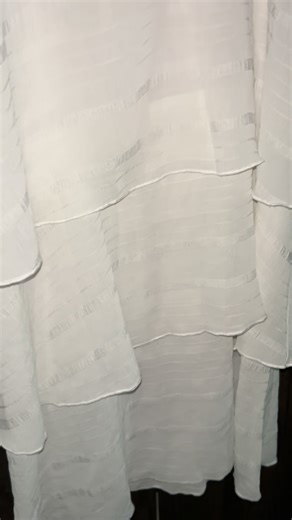 Naomi Owusu on Instagram: "Available @foosboutique: Uk size 8/10 🏷️ 100 cedis Brand: Prettylittlething"