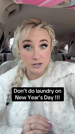 I hope I told you in time 😱😬 #superstitions #supersticiousbeliefs #newyearsday #newyearstradition #witchesoftiktok