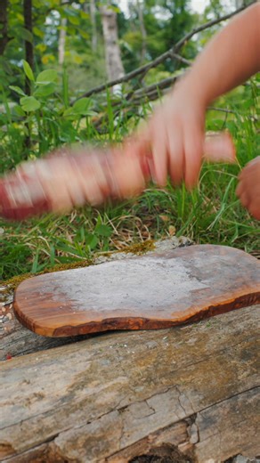 146K views · 1.3K reactions | Tender meat filled with spices and peppers, slow-cooked over an open fire and revealed with every savory slice. #OutdoorCooking #FirePitCooking #TraditionalRecipe #Cooking | Cook Loop | Facebook