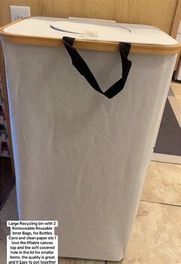 Large Recycling Bin with Removable Bags for Easy Cleanup