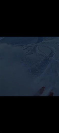 Moviendo la Cintura: Indirectas y Música para Status