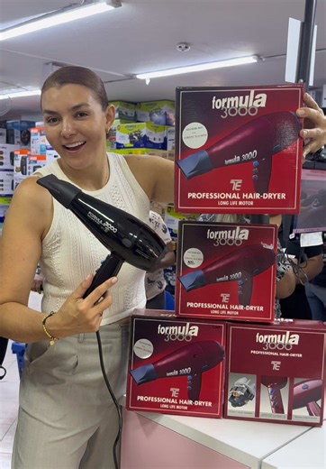Secador Profesional Fórmula 3000: ¡Resultados de Salón!
