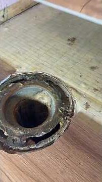 How to replace bathroom flooring