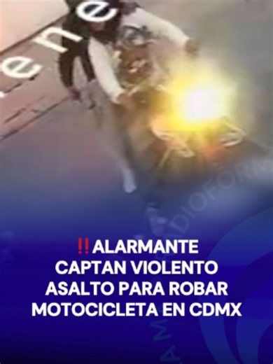 ‼️Alarmante ⚠️ Presuntos integrantes de una banda atacaron a tiros a un hombre antes de huir con la motocicleta. SSC ya los detuvo. 😨#TikTokInforma #TikTokMeHizoVer #noticias #robo #moto