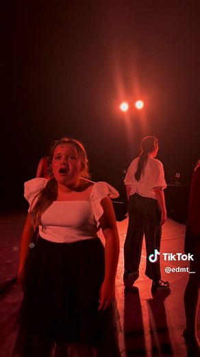 Watch it all burn! 🔥🖤 (Song: First Burn, Hamilton) #hamilton #cabaret #burn #firstburn #elizahamilton #alexanderhamilton #musical #harmonies #musicaltheatre #theatre #linmanuelmiranda #theatrekids #harriscenter #EDMT #visitfolsom