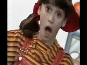 Jennifer Love Hewitt : Heart of glass(Music Video)(1990)