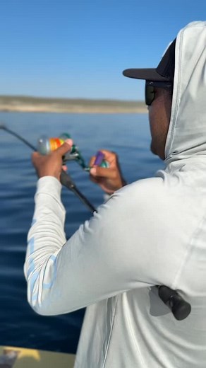 Wishing to see these big roosterfish again. Teamwork @blackholeusa cape cod special jigging @accuratefishing valiant 500 @aftco . #jigmafia #costarica🇨🇷 #mexico🇲🇽 #oceanopacifico #jigging #roosterfish #puravidacrtours | Brandon Vallejos