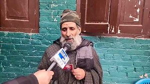 15K views · 327 reactions | Please help Mentally unsound man namely M.shafi khan s/o Ab Ganie Khan R/o Pattan Near Grid station Pattan is missing from last Five months Anybody having any information/ clue regarding the missing person may please inform Pattan Police or Family on this number 7006991738 | RNN - News Update | Facebook