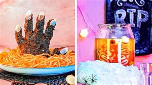 795K views · 1.1K reactions | Mind-blowing Halloween treats you'll want to try || creepy food recipes: | FoodGasmic | Facebook