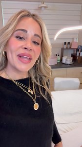 Follow along with Gabrielle Union as she gets a PCA SKIN professional peel with celebrity master esthetician Candice Miele. ✨ Her secret to glowing skin? Pairing PCA SKIN professional treatments with the proper at-home correctives. Consult a PCA SKIN Certified Professional to find out which peel is right for you. 🤍 | PCA SKIN