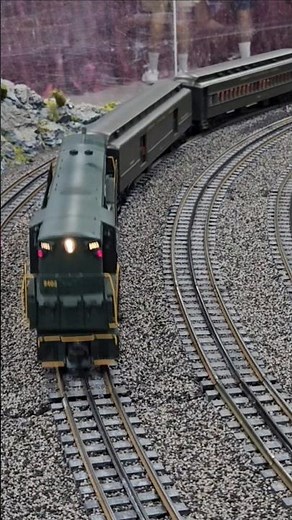MTH Premier CNJ FM Trainmaster Leading A CNJ Commuter Train - 8/9/25
