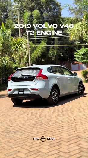 2019 Volvo V40 T2 for Sale - Great Features & Price Cut
