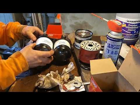 How to change CAV 296 fuel filters