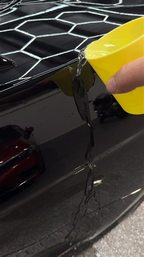 👀 Check out that insane water beading on this Ford Mustang! While most say ceramic coating is bulletproof or try to sell it as a "lifetime" product, it’s important to understand that "lifetime" usually refers to the life of the product itself, not the car. No coating is invincible, using harsh waters or aggressive chemicals can still damage your protection, which is why regular maintenance washes are vital to preserving that shield. A golden rule for maintenance is to always wash your car in th