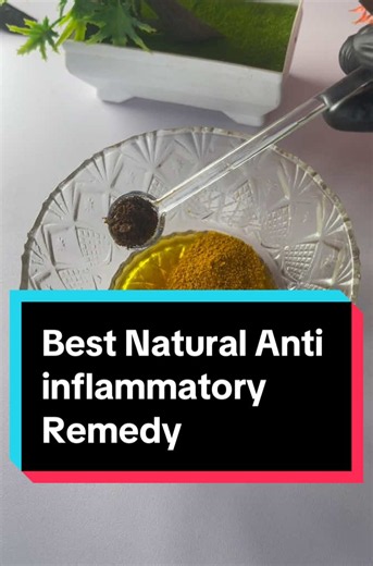How to make natural anti-inflammatory remedy. How to make natural anti-inflammatory with honey, turmeric, ginger and black pepper. #health #naturalantiinflammatory #naturalremedy #naturalrecipes #antiinflammatory