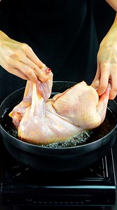 105K views · 302 reactions | Don't cook chicken until you see this trick! It will win you over! Ingredients: garlic: 10 g (0.4 oz) butter: 180 g (6.3 oz) an entire chicken: 1 pc salt: 5 g (0.2 oz) black pepper: 5 g (0.2 oz) flour: 300 g (11 oz) OVER MEDIUM FIRE: 10 MIN soy sauce: 50 ml (1.7 fl oz) mustard: 20 g (0.7 oz) dried rosemary: 5 g (0.2 oz) sweet paprika: 5 g (0.2 oz) honey: 20 g (0.7 oz) ketchup: 50 g (1.8 oz) salt: 5 g (0.2 oz) water: 1.5 l (51 pt) | Appetizing.tv | Facebook