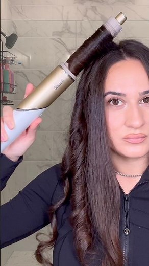Full tutorial on how to use the shark blow dryer out now!