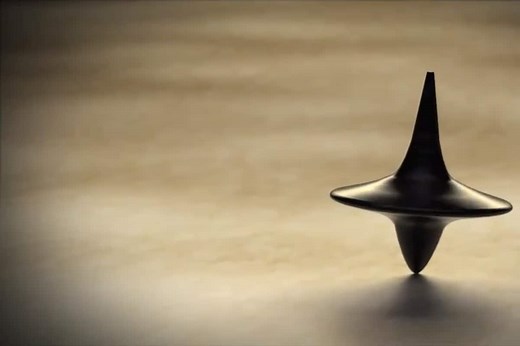 Christopher Nolan explains the spinning top in Inception