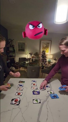 Fast-Paced Matching Card Game (2–4)