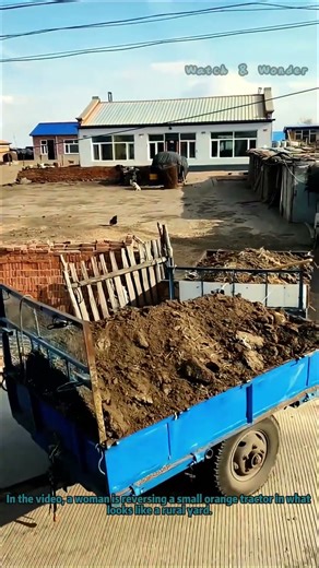Impressive Female Driver: Reversing a Small Tractor