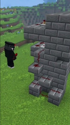 Medieval Castle Gate That Opens & Closes in Minecraft 🔥