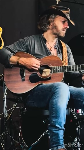 Dear friends, with some tour dates coming up it’s time to introduce you to some new songs that I’ll be playing on tour that come from the new album I’ll be releasing next May. Here’s a little taste from one of the tracks. There’s a lot more electric guitar on this album. I look forward to telling you more over the coming months. 🙏❤️✌️ Tom Moriarty is an acclaimed English singer-songwriter and guitarist, born and raised in Britain but more of an international nomad having spent years living in G