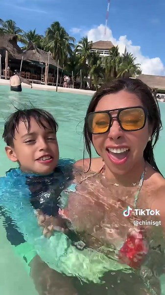 Que pasó acá??!! Jajajajaja que buena palanca!! #fyp #foryoupage #cancun #mamaehijo