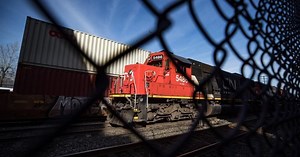Saskatchewan bracing for railroad strike which could have billion-dollar impact