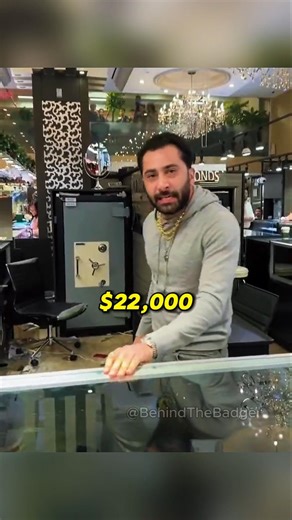 😳 Jewelry Store Scam Collapsed When Police Walked In 💎🚔